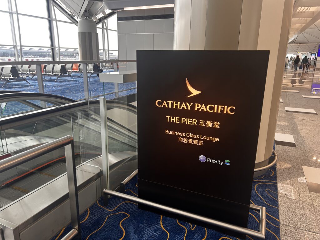 ✨ Gate 65 付近にある「THE PIER（ザ・ピア）」（画像7）